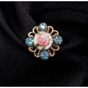Vintage 1940s-1950s Small Floral Enamel & Blue Rhinestone Gold-Tone Brooch Pin